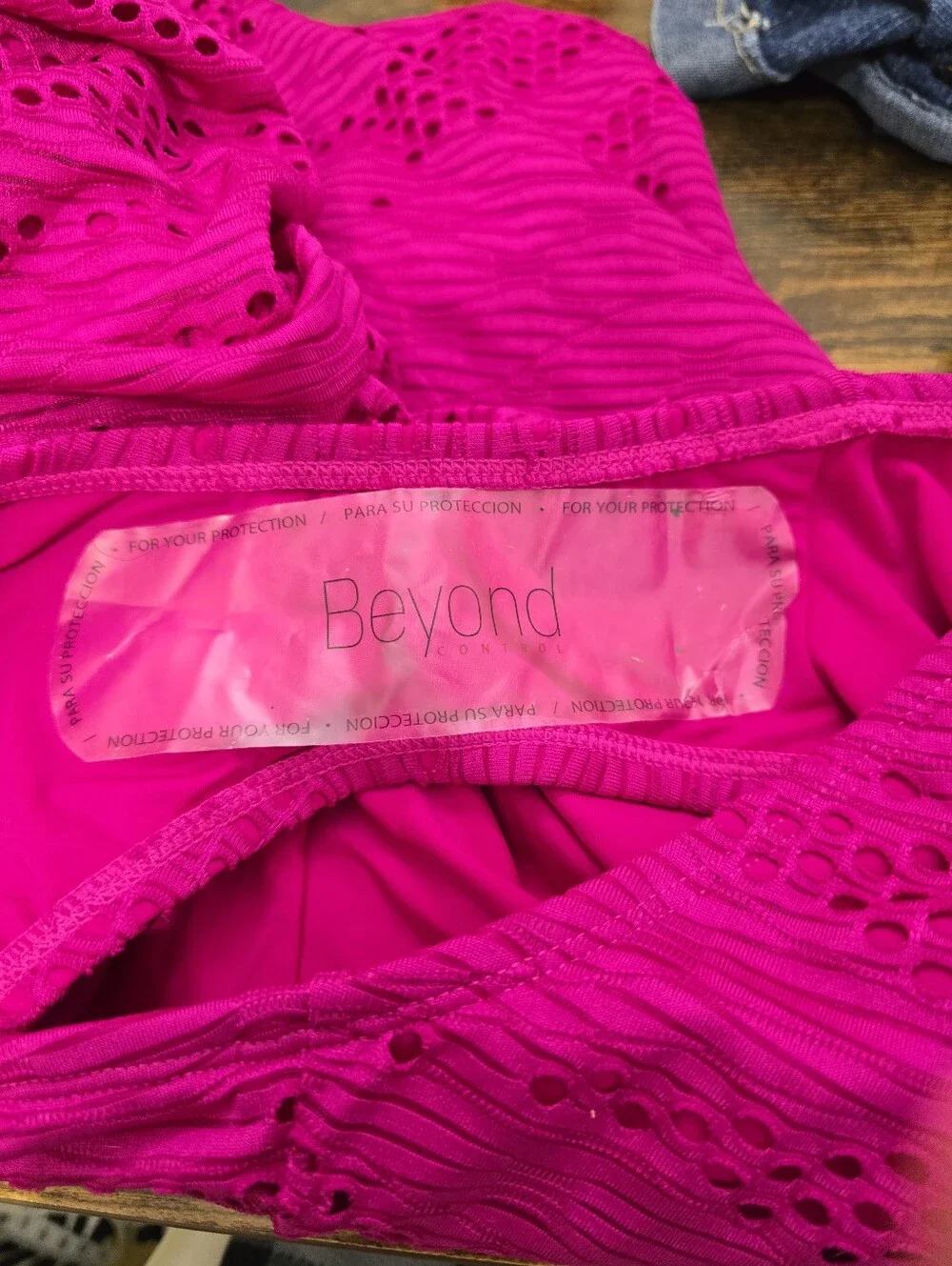 Beyond Control Magenta Textured One Piece Swimsuit Size 6